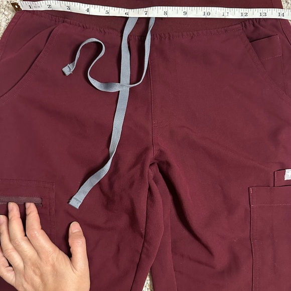 Figs pants scrub with Gray Drawstring size XS - Picture 7 of 8